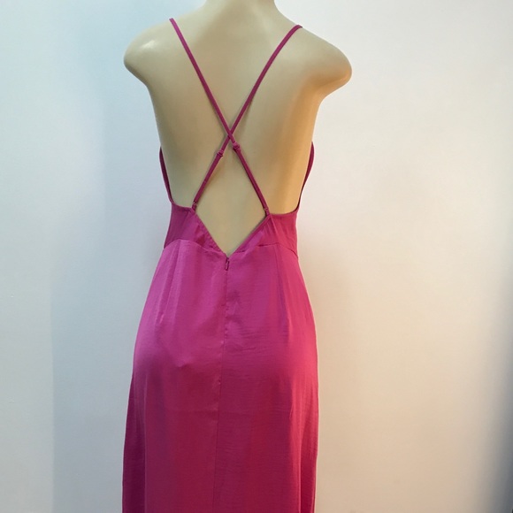 ‼️ Silky Fushia Maxi Dress Criss Cross Straps - Picture 4 of 5
